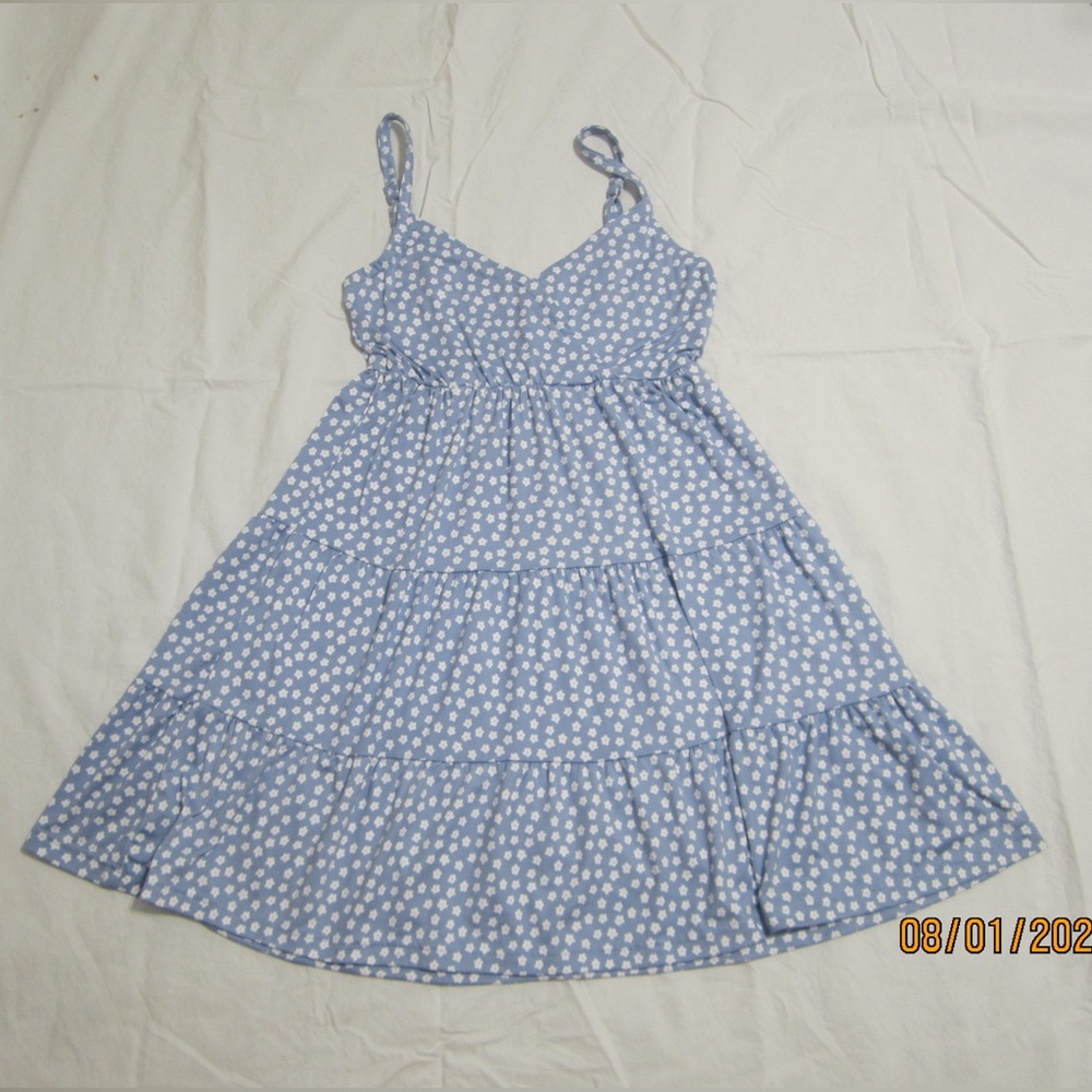 Hollister blue and white floral flowy dress, size XS